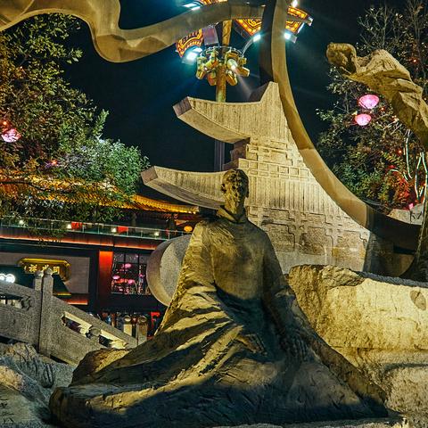 (西安大唐不夜城开放吗)西安大唐不夜城门票价格及开放时间详解
